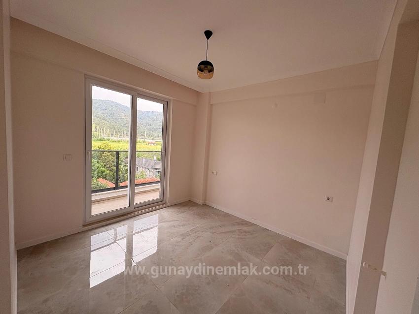 2+1 Wohnung Mit Pool Zum Verkauf Im Stadtteil Ortaca Çaylı.