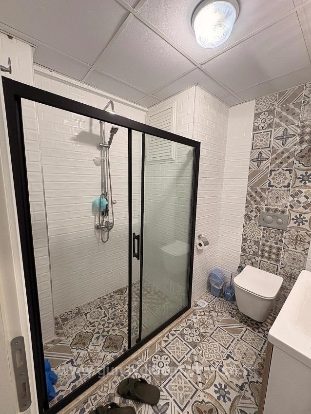 Voll Möbliertes 3+1-Zimmer-Apartment Mit Pool Im Stadtteil Ortaca Karaburun.