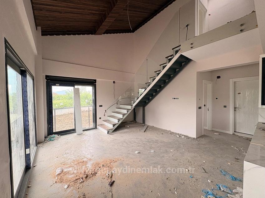 Moderne Luxusvilla Mit 3+1 Bädern Zum Verkauf Im Stadtteil Ortaca Dikmekavak.