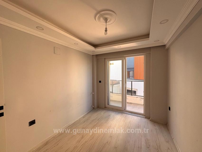 Geräumige 2+1-Zimmer-Wohnung Im Mittleren Stockwerk Im Viertel Terzialiler, Ortaca.