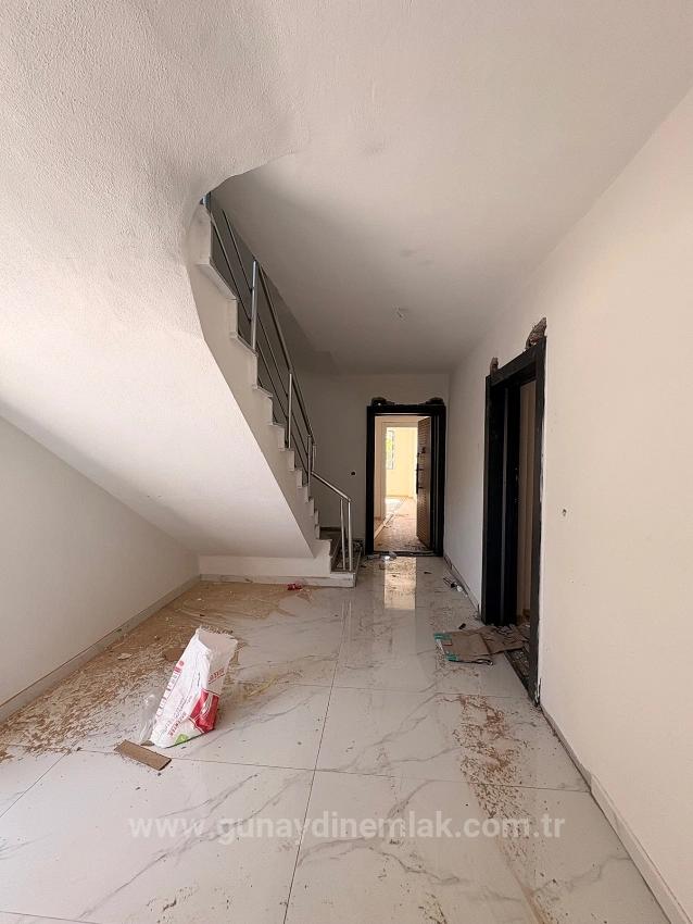 Großzügige 1+1-Wohnung Zum Verkauf Im Stadtteil Ortaca Karaburun.