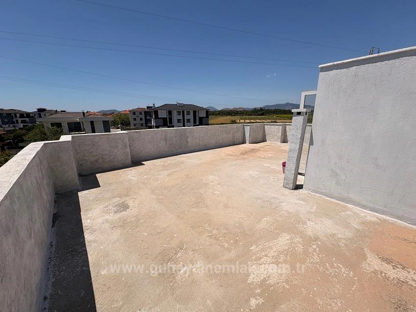 Freistehende Villa (3+1 Zimmer) Mit Gemeinschaftspool In Dalaman Altıntas Zu Verkaufen