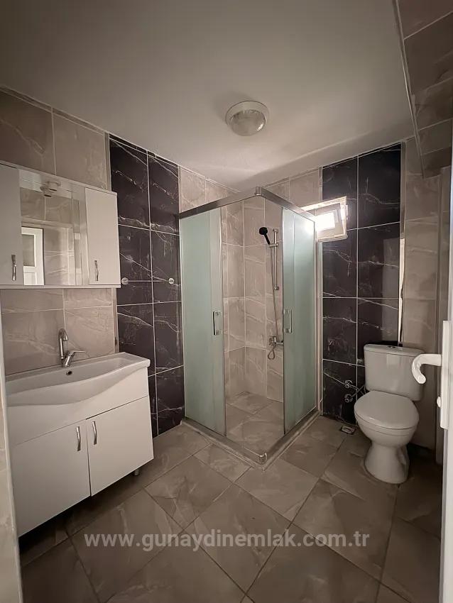 Geräumige Mietwohnung 4+1 Zimmer Ortaca Gölbaşı Da - In Der Natur