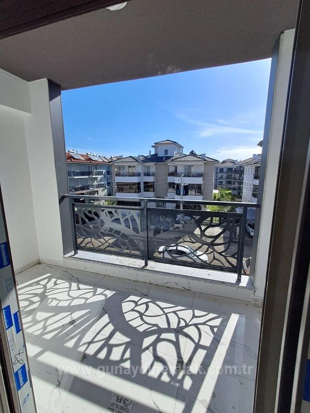 1+1-Apartment Zum Verkauf In Einer Luxusanlage Mit Pool In Ortaca Bahçelievler