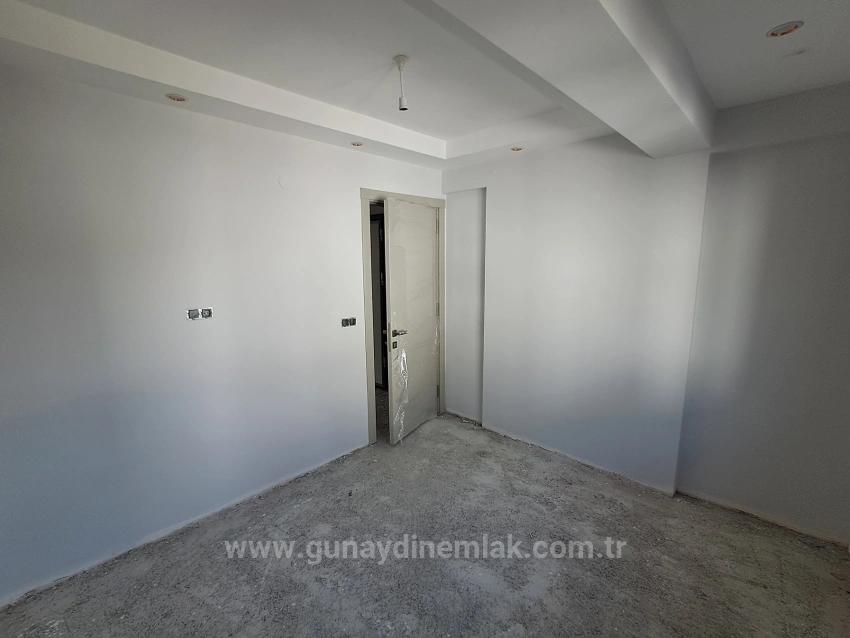 1+1-Apartment Zum Verkauf In Einer Luxusanlage Mit Pool In Ortaca Bahçelievler