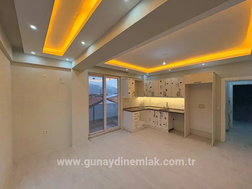 1+1-Zimmer Appartement Zu verkaufen in Cumhuriyet Bz. Ortaca - 45 m²