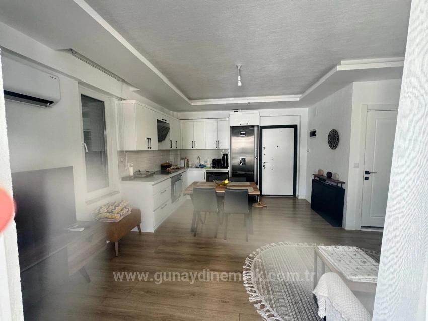 Große 1+1-Zimmer-Wohnung Mit Kleiderschrank Und Rollläden, Unmöbliert, Zu Vermieten In Ortaca Çaylı