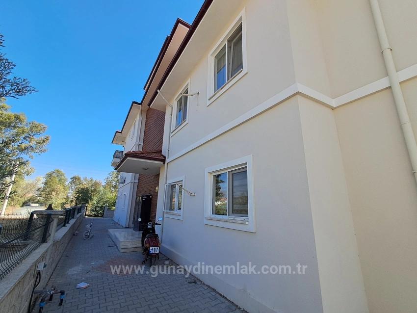 Große 3+1 Wohnung Zum Verkauf In Ortaca Karaburun