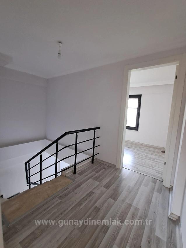 Duplex-Wohnung (2+1 Zimmer), Unmöbliert, In Dalaman Beskese Zu Vermieten