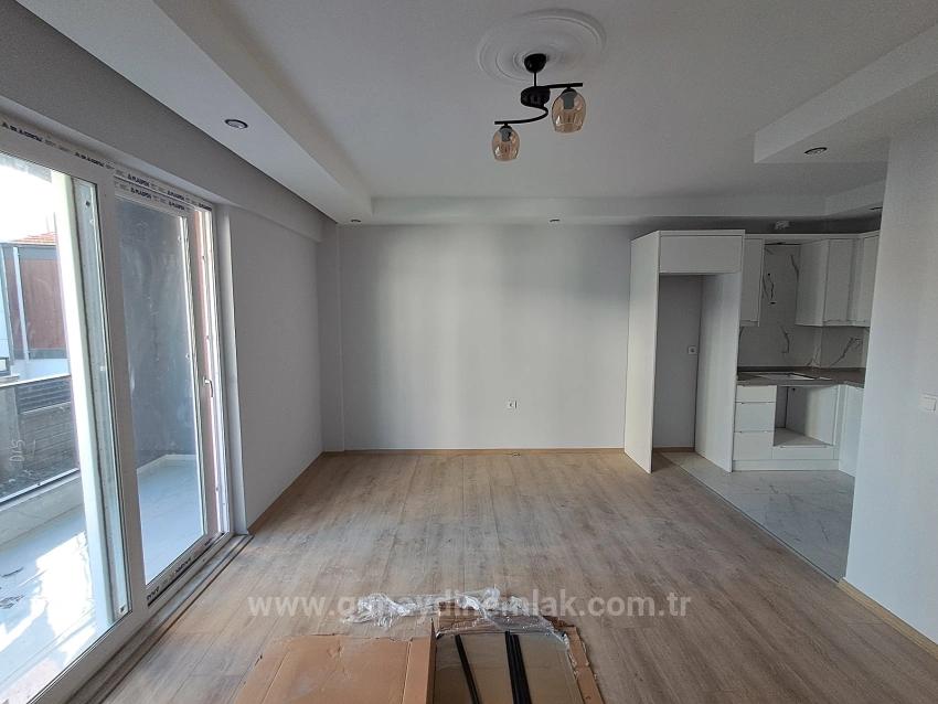 Brandneue 2+1-Wohnung Zum Verkauf In Karaburun Bei Günaydın Emlak