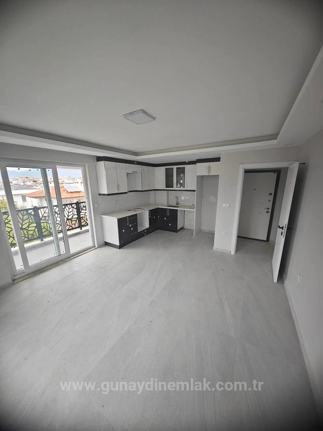 2+1-Apartment Mit Hauptbadezimmer Im Zentrum Zu Verkaufen Von Günaydın Real Estate