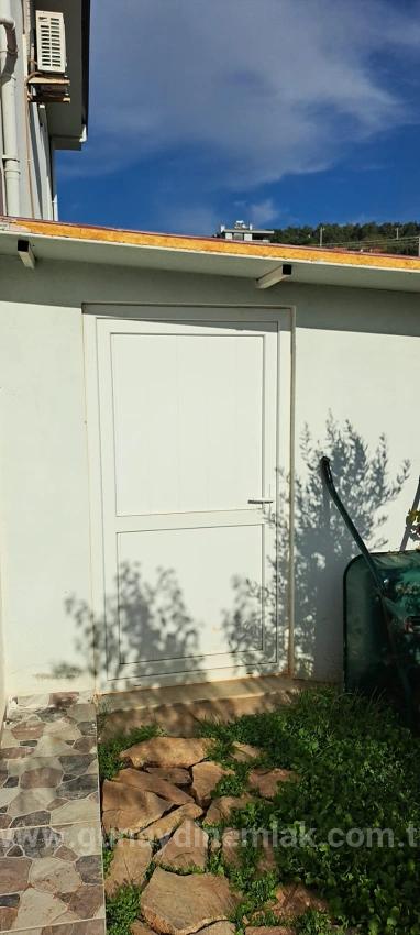 Günaydın Real Estate Bietet Eine Individuell Gestaltete, Voll Möblierte Villa Mit 3+1 Schlafzimmern Zum Verkauf In Kızılyaka, Ula An.