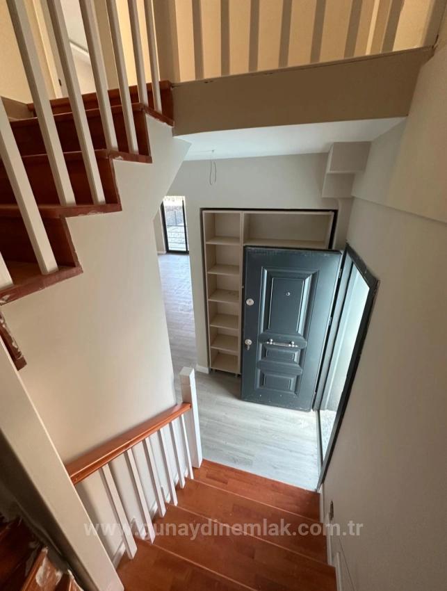 Günaydın Real Estate Bietet Eine Luxuriöse Duplex-Villa (4+1 Zimmer) In Yerbelen Zum Verkauf An.