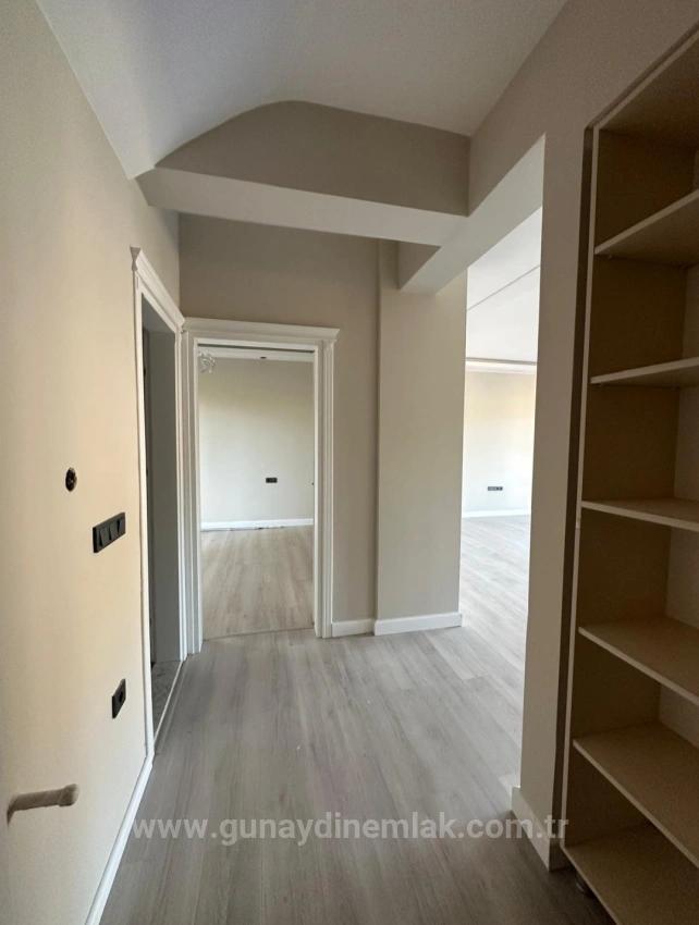 Günaydın Real Estate Bietet Eine Luxuriöse Duplex-Villa (4+1 Zimmer) In Yerbelen Zum Verkauf An.