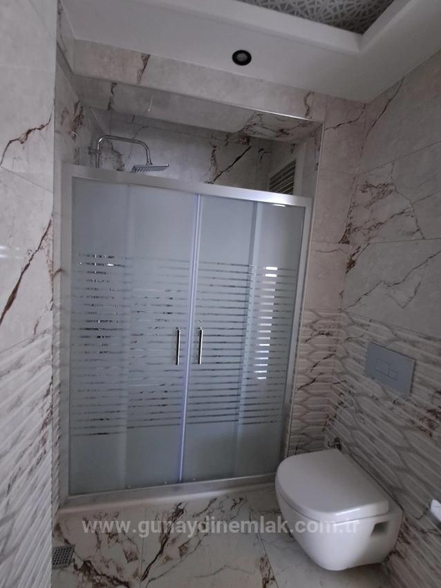 In Cumhuriyet Steht Eine 2+1-Wohnung Mit Separatem Eingang Und Pool Zum Verkauf, Angeboten Von Günaydın Real Estate.