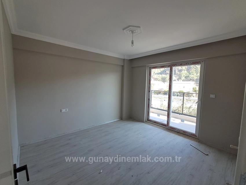 Günaydın Real Estate Bietet Eine 2+1-Wohnung Mit Pool Im Viertel Atatürk Zum Verkauf An.