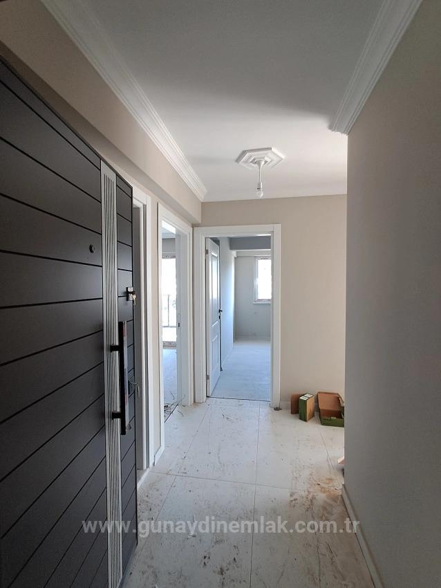 Günaydın Real Estate Bietet Eine 2+1-Wohnung Mit Pool Im Viertel Atatürk Zum Verkauf An.