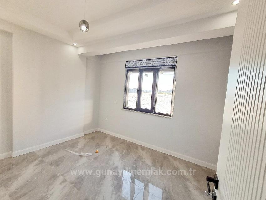 Luxuriöse 3+1-Zimmer-Villa Mit Überdachtem Parkplatz Im Viertel Ortaca Karaburun Zu Verkaufen