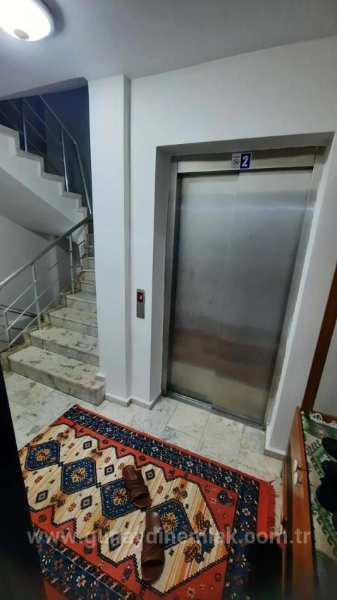 3+1-Zimmer-Wohnung Mit Geschlossener Küche Im Stadtteil Ortaca Karaburun Zu Verkaufen