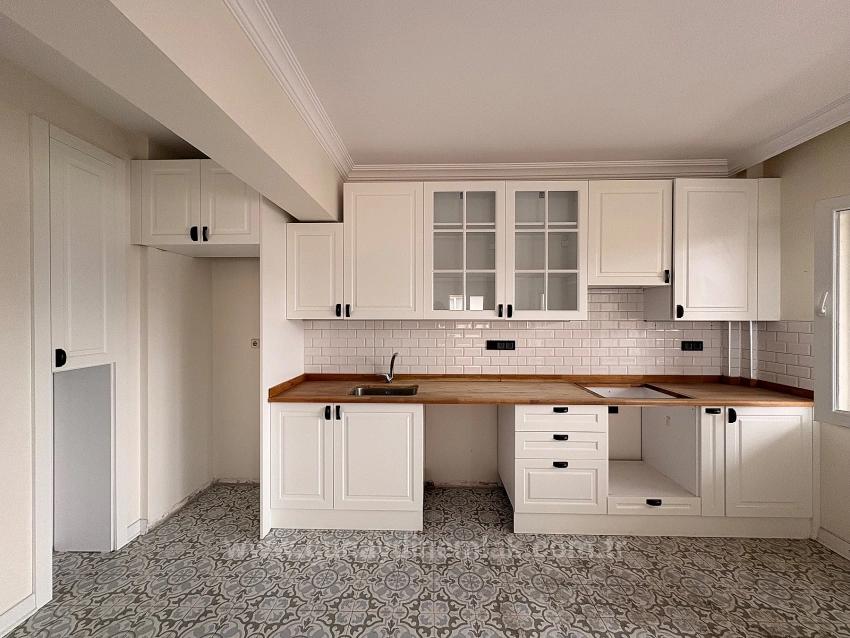 Geräumige 3+1-Wohnung Zum Verkauf Im Stadtteil Cumhuriyet, Ortaca, Muğla.