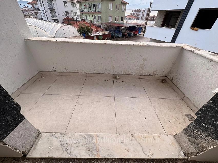 Geräumige 2+1-Wohnung Zum Verkauf Im Stadtteil Karaburun, Ortaca, Muğla.