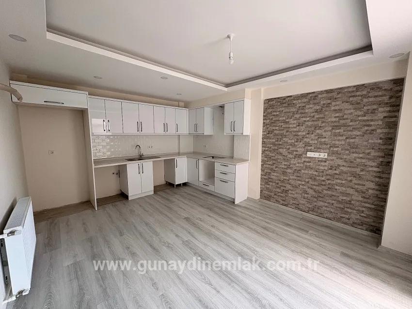 1+1-Zimmer Appartement Zu verkaufen in Cumhuriyet Bz. Ortaca - 60 m²