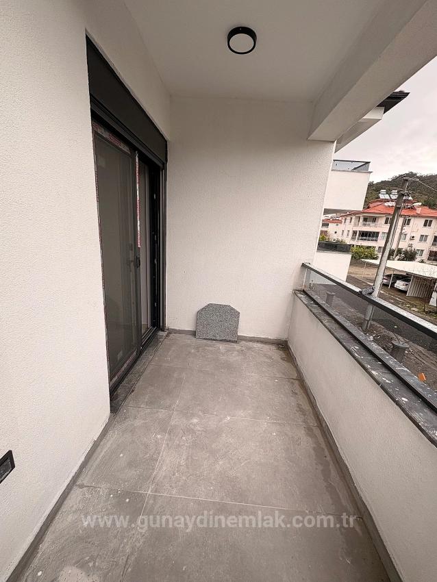 2+1-Zimmer-Wohnung Mit Geschlossener Küche Im Viertel Terzialiler, Ortaca, Muğla Zu Verkaufen.