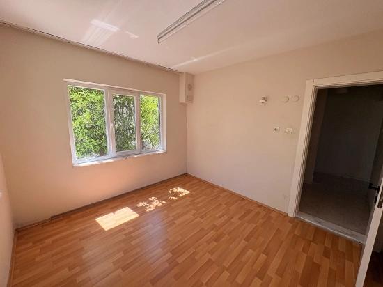 Freistehende 2+1-zimmer-wohnung Mit Geschlossener Küche In Ortaca Ekşiliyurt Zu Vermieten.