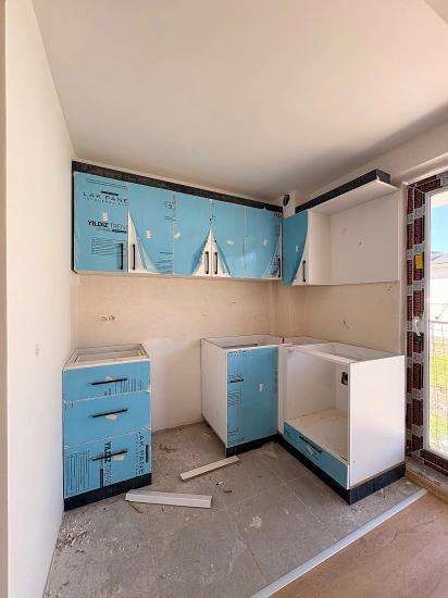 Großzügige 1+1-Wohnung Zum Verkauf Im Stadtteil Ortaca Karaburun.