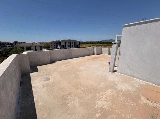 Freistehende Villa (3+1 Zimmer) Mit Gemeinschaftspool In Dalaman Altıntas Zu Verkaufen
