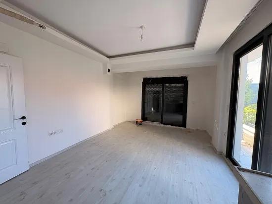 Großzügige 2+1-Wohnung Zum Verkauf Im Stadtteil Ortaca Karaburun.
