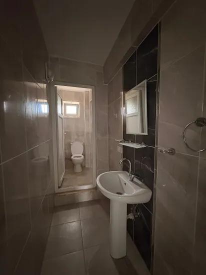 Geräumige Mietwohnung 4+1 Zimmer Ortaca Gölbaşı Da - In Der Natur