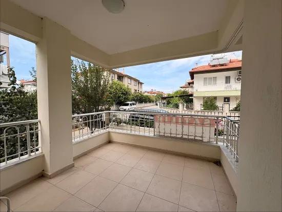 In Ortaca Beşköprü geräumige 3+1 Wohnung zum Verkauf, für hohe Kredite geeignet.