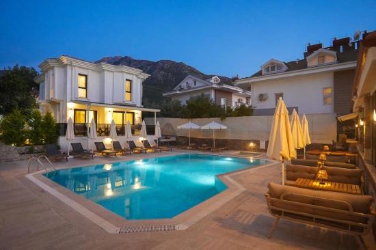 1+1 Wohnungen Mit Pool Zu Vermieten In Fethiye Ölüdeniz