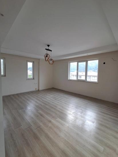 2+1-Zimmer-Wohnung In Einer Anlage Mit Pool Zu Vermieten Von Günaydın Real Estate