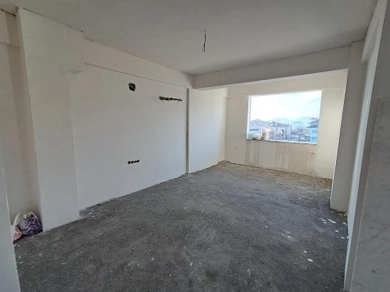 Geräumige 2+1-Wohnung Zum Verkauf Im Stadtteil Ortaca Karaburun