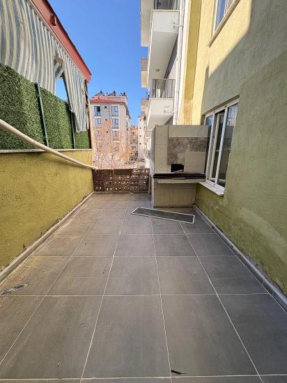 2+1-Zimmer-Wohnung Mit Geschlossener Küche Und Terrasse Im Viertel Terzialiler, Ortaca, Muğla Zu Verkaufen.