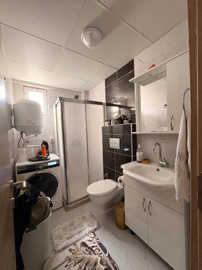 Muğla Ortaca Terzialiler Mah. Geräumige 2+1-Gelegenheitswohnung Zum Verkauf