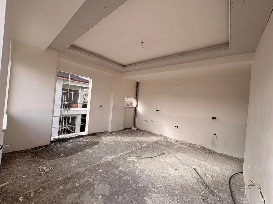 1+1-Zimmer-Wohnung Mit Großem Pool Im Stadtteil Karaburun, Ortaca, Muğla Zu Verkaufen