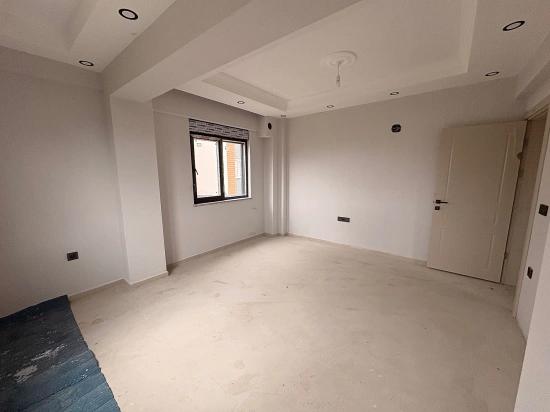 2+1-Zimmer-Wohnung Mit Geschlossener Küche Im Viertel Terzialiler, Ortaca, Muğla Zu Verkaufen.