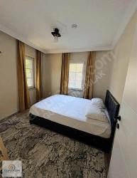 Günaydın Real Estate Bietet Eine Möblierte 4+1-Zimmer-Wohnung Im Zentrum Von Dalyan Zur Miete An.