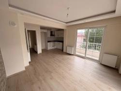 2+1-Zimmer-Wohnung Mit Eigenem Bad Im Stadtteil Ortaca Cumhuriyet Zu Vermieten.