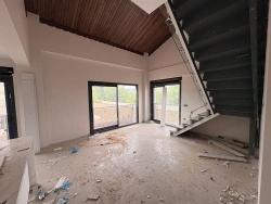 Moderne Luxusvilla Mit 3+1 Bädern Zum Verkauf Im Stadtteil Ortaca Dikmekavak.