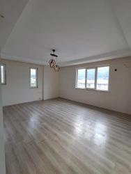 2+1-Zimmer-Wohnung In Einer Anlage Mit Pool Zu Vermieten Von Günaydın Real Estate