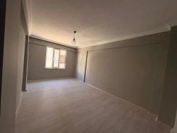 2+1-Zimmer-Wohnung Mit Geschlossener Küche Und Terrasse Im Viertel Terzialiler, Ortaca, Muğla Zu Verkaufen.