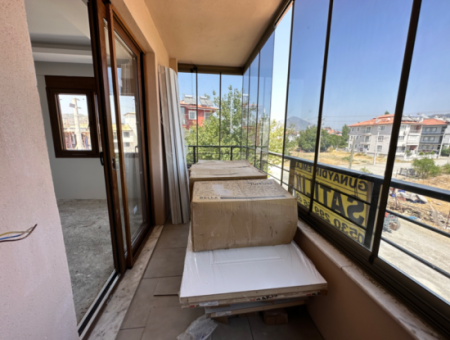 Wohnung Zu Verkaufen In Ortaca Karaburun 40 M2 1 1 Luxus-Wohnung Mit Fensterläden.
