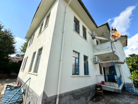 Muğla Ortaca Dalyan In 1.050 M2 Grundstück In 2-Stöckigem Gebäude Steht Zum Verkauf.