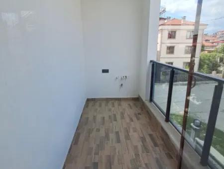 Geräumige 1 1 Erschöpfte Neue Wohnung Zum Verkauf Im Zentrum Von Dalaman