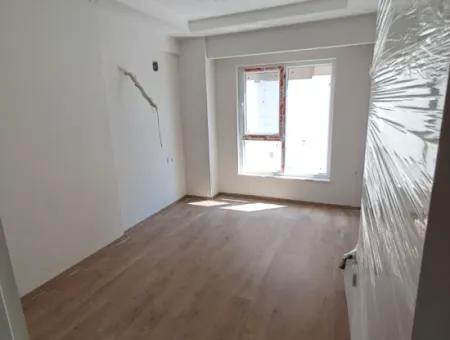 1 1 Wohnung Zu Verkaufen Mit Schwimmbad 70 M2 In Dalaman Hürriyet