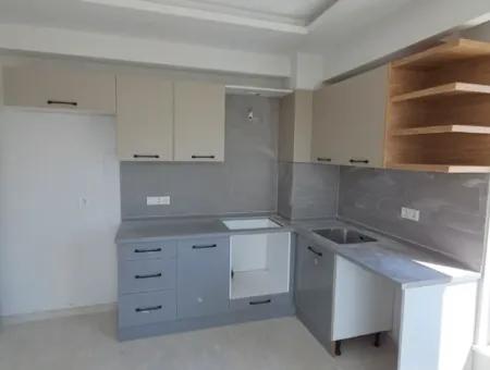 1 1 Wohnung Zu Verkaufen Mit Schwimmbad 70 M2 In Dalaman Hürriyet